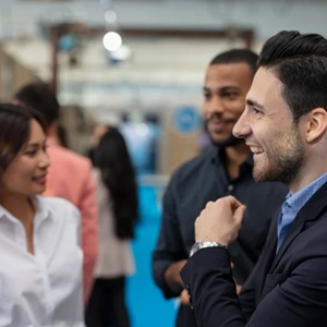 Middle East Tech & AI Ecosystem Leaders – 1,000 Contacts
